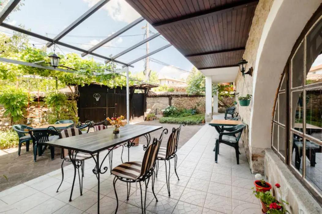 Guest House Geranium Arbanassi Exterior foto